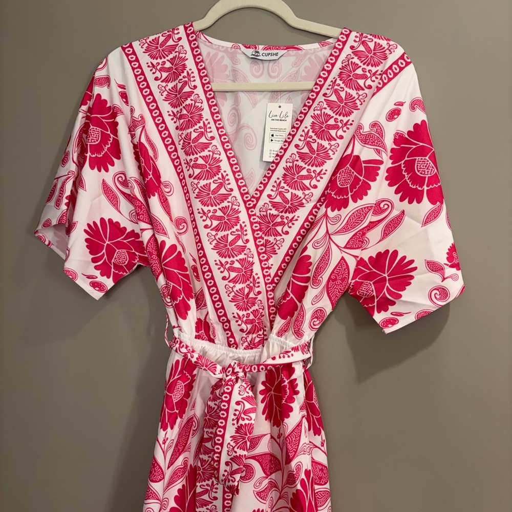 NEW ! Cupshe Pink and White Floral Midi Dress - Picture 7 of 15